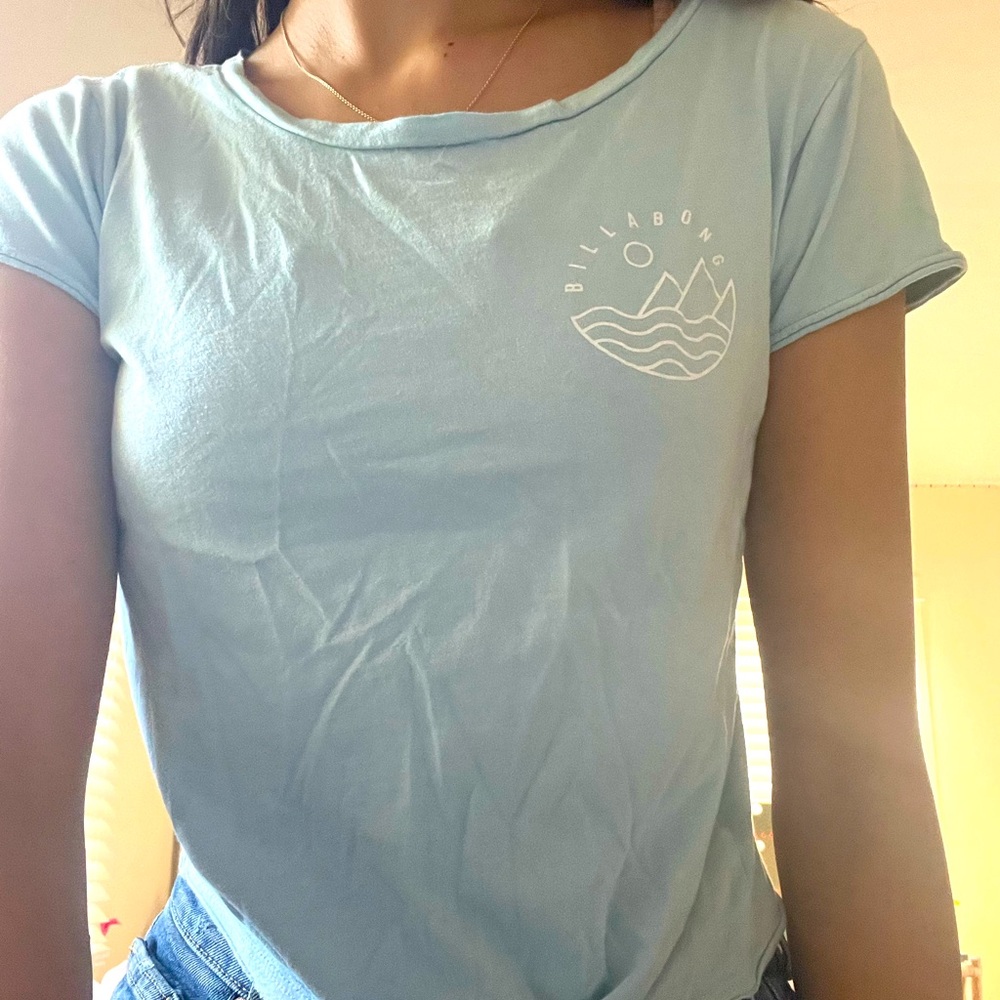 light blue Billabong front tie t-shirt size juniors small
